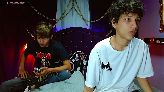 Snapshot of jason_graeats chatting on 02/25/25, 04:14 jason graeats online show from 02/25/25, 04:14