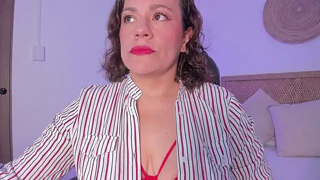 Snapshot of gipsela_gomez chatting on 06/24/26, 07:11 gipsela gomez online show from 06/24/26, 07:11