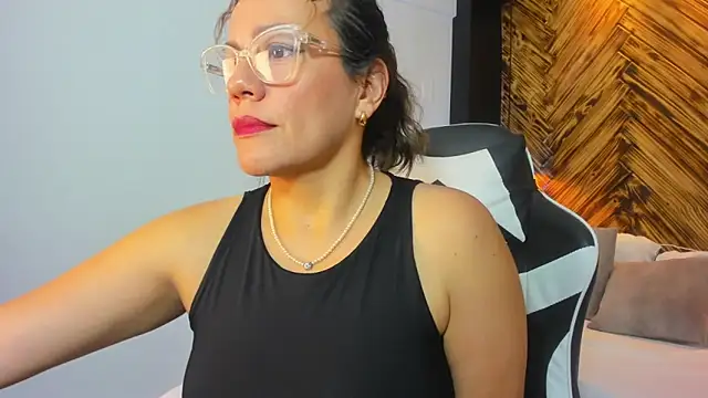 gipsela gomez online show from 03/26/26, 05:55