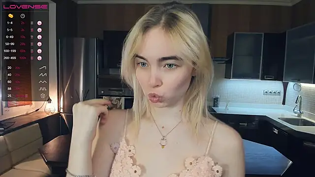 LinnBottrell online show from 02/21/25, 03:12