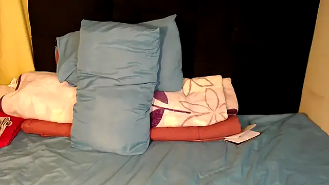 Busty-Londie online show from 02/02/26, 07:35