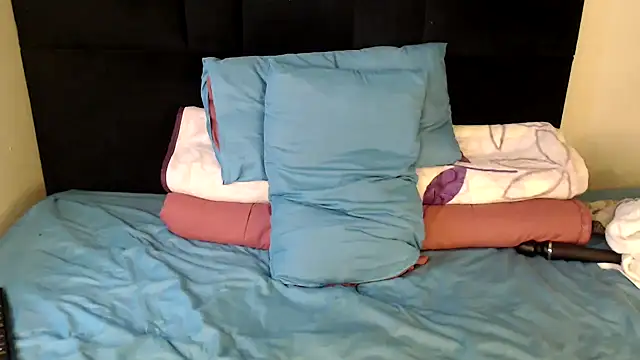 Busty-Londie online show from 02/13/26, 06:46