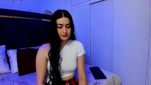 Snapshot of Pammela_Colins chatting on 12/14/24, 04:19 Pammela Colins online show from 12/14/24, 04:19