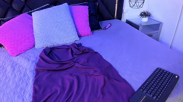 Snapshot of Pammela_Colins chatting on 12/06/24, 03:39 Pammela Colins online show from 12/06/24, 03:39