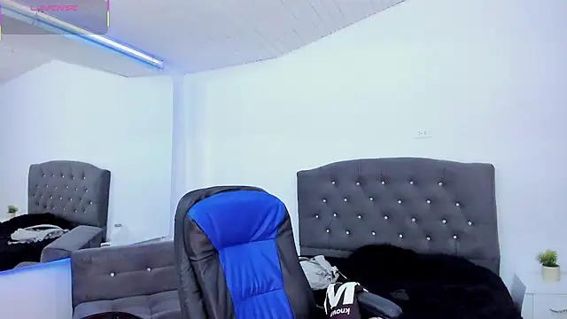 anne parker online show from 03/21/25, 02:40