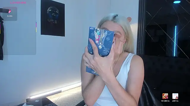 miacarperr1 online show from 02/10/26, 09:36