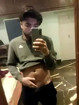 Snapshot of Dexiboy chatting on 02/02/25, 02:02 Dexiboy online show from 02/02/25, 02:02