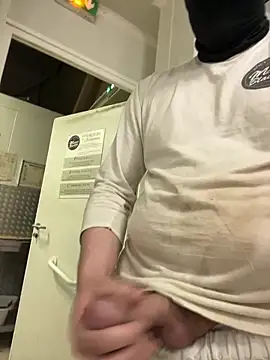 Lilian 701 online show from 04/06/26, 12:17