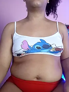 Snapshot of miasimsfu chatting on 11/25/25, 02:39 miasimsfu online show from 11/25/25, 02:39