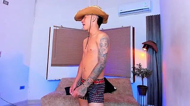 Sexy BoysW online show from 09/27/25, 01:17