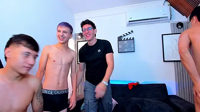 Sexy BoysW online show from 12/02/25, 01:35