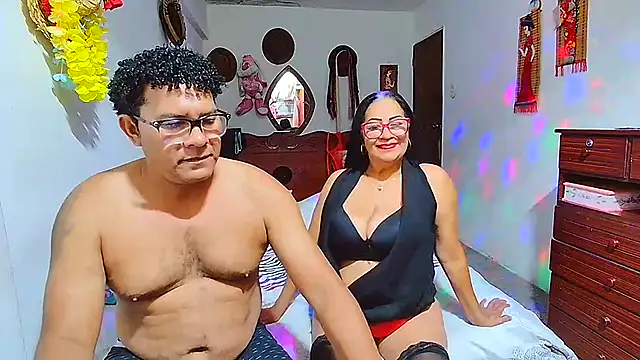 rosi pamela online show from 03/28/26, 08:21