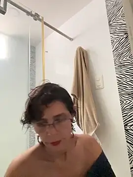 MireyaTorresGu online show from 10/03/25, 03:35