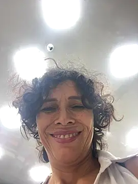 MireyaTorresGu online show from 11/29/25, 01:44