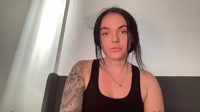 yorkshiregal online show from 10/01/25, 01:37