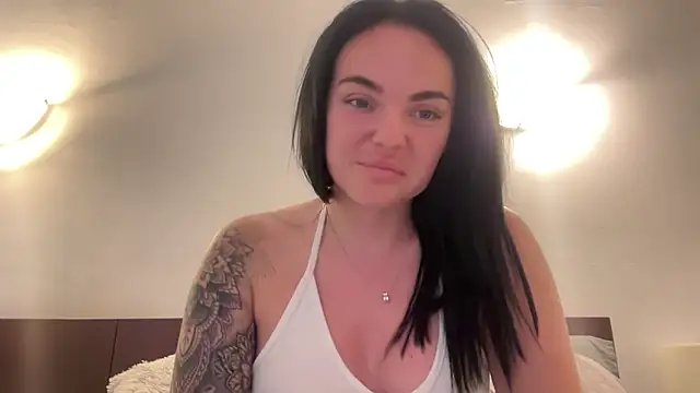 yorkshiregal online show from 03/08/25, 03:24