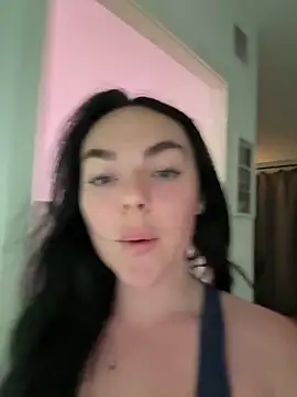yorkshiregal online show from 05/01/26, 07:41
