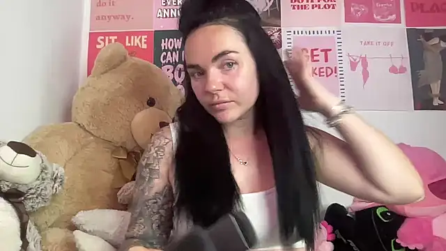 yorkshiregal online show from 06/01/26, 06:57