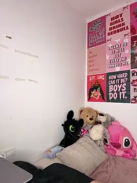 yorkshiregal online show from 04/07/26, 07:21