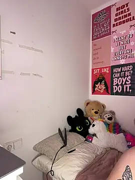 yorkshiregal online show from 04/18/26, 07:22