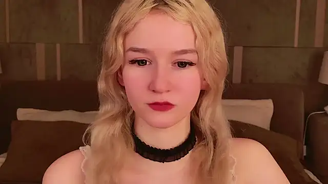 NaomiLoys online show from 03/10/25, 01:01