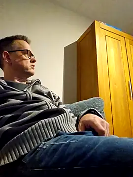 Hectorthyssen1 online show from 11/29/25, 10:43