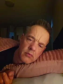 Hectorthyssen1 online show from 04/05/26, 06:42