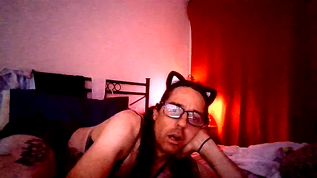 ingrid1982 online show from 04/06/26, 04:52