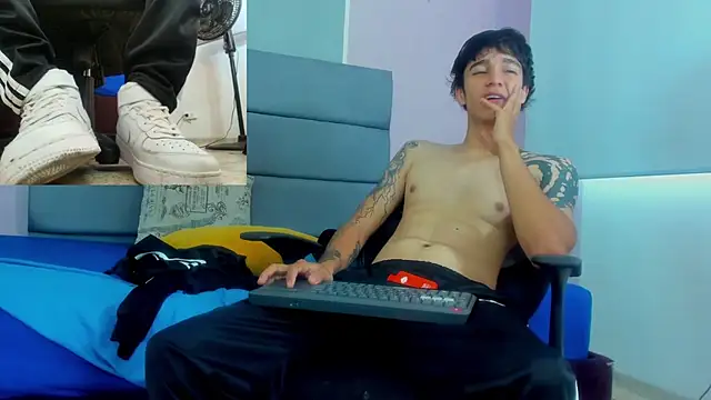 Zacktk7 online show from 02/08/25, 05:39