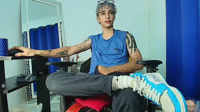 Zacktk7 online show from 03/06/25, 06:05