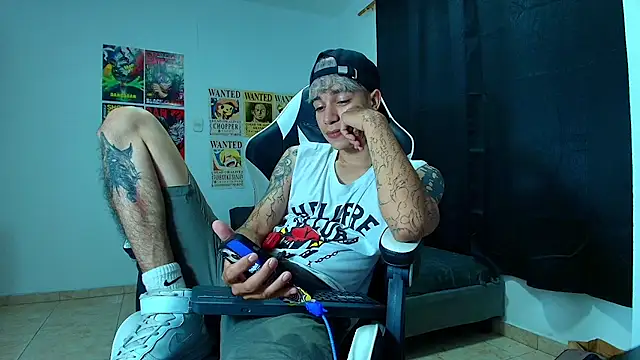 Zacktk7 online show from 03/14/25, 04:43