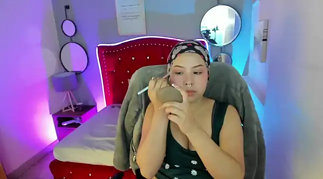 Namiko Park online show from 02/05/25, 04:36