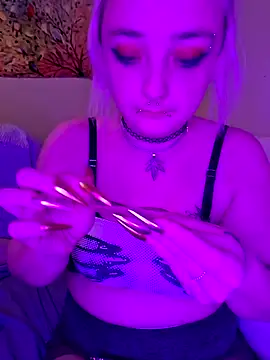 IzanamiNova online show from 02/01/25, 05:49