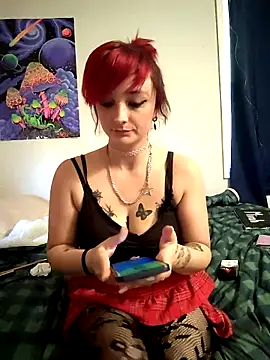 IzanamiNova online show from 02/15/26, 09:25