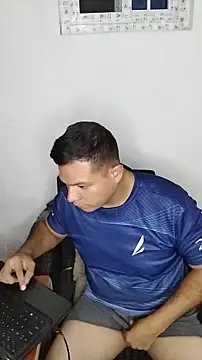 miketripi420 online show from 12/15/25, 05:35