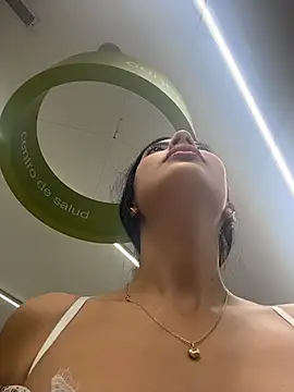 Baby Niels online show from 10/29/25, 03:05