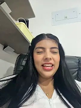 Baby Niels online show from 11/26/25, 08:53