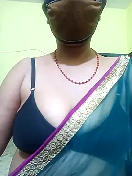 Sexy-Mona2 online show from 03/03/25, 05:09