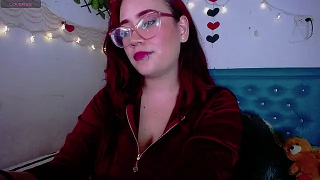 Snapshot of zarquita99 chatting on 02/26/25, 06:19 zarquita99 online show from 02/26/25, 06:19