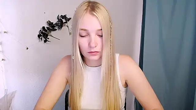Queen ofLove online show from 06/02/26, 08:03