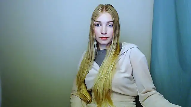 Snapshot of Queen_ofLove chatting on 11/28/25, 11:38 Queen ofLove online show from 11/28/25, 11:38