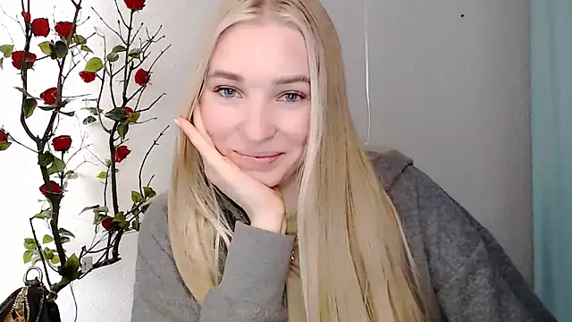 Queen ofLove online show from 04/09/26, 12:33