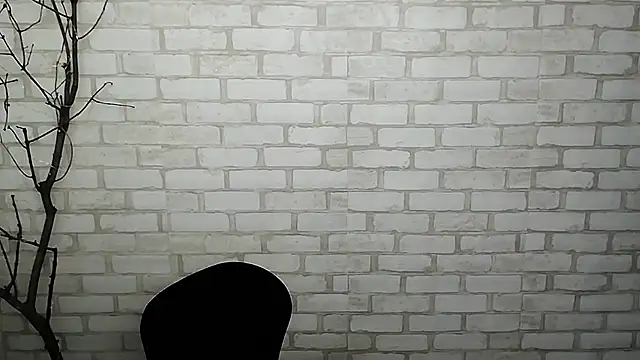 Snapshot of Queen_ofLove chatting on 12/27/24, 05:48 Queen ofLove online show from 12/27/24, 05:48