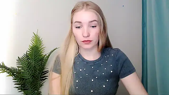 Queen ofLove online show from 03/20/26, 02:40