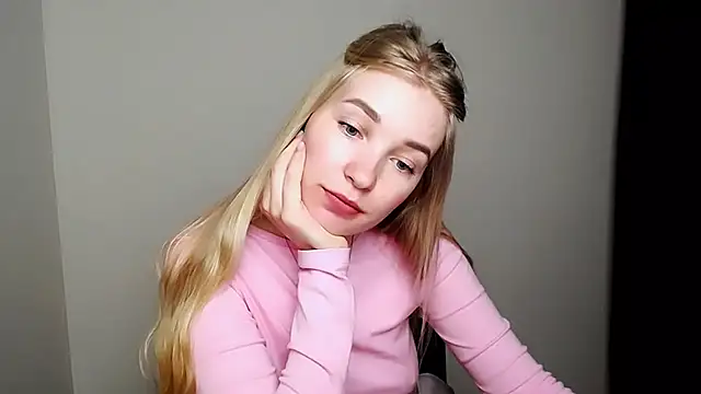 Queen ofLove online show from 03/28/26, 09:43