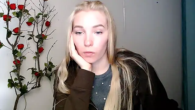 Queen ofLove online show from 04/08/26, 01:56