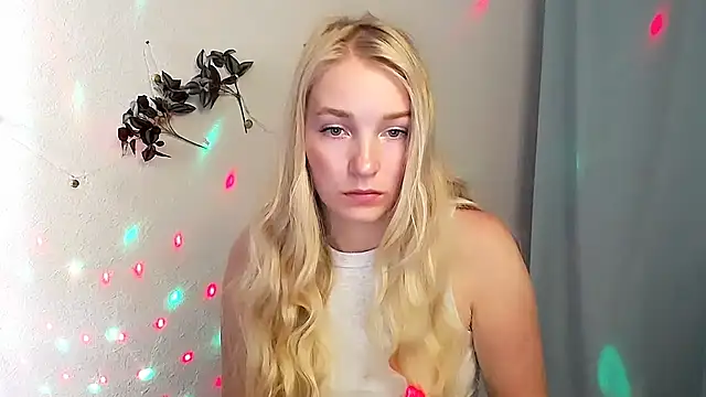 Queen ofLove online show from 05/27/26, 08:43