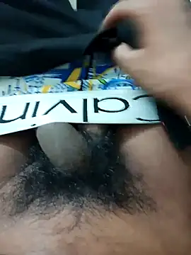 crrazy boy1  online show from 10/22/25, 08:52