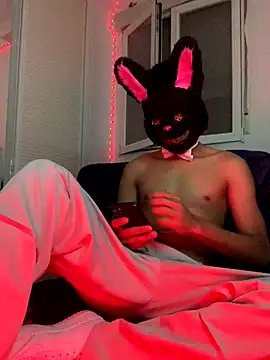 Ryan-hot online show from 11/01/25, 09:41