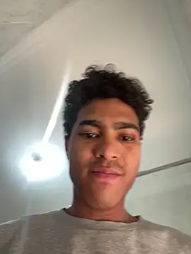 Ryan-hot online show from 04/03/26, 12:33